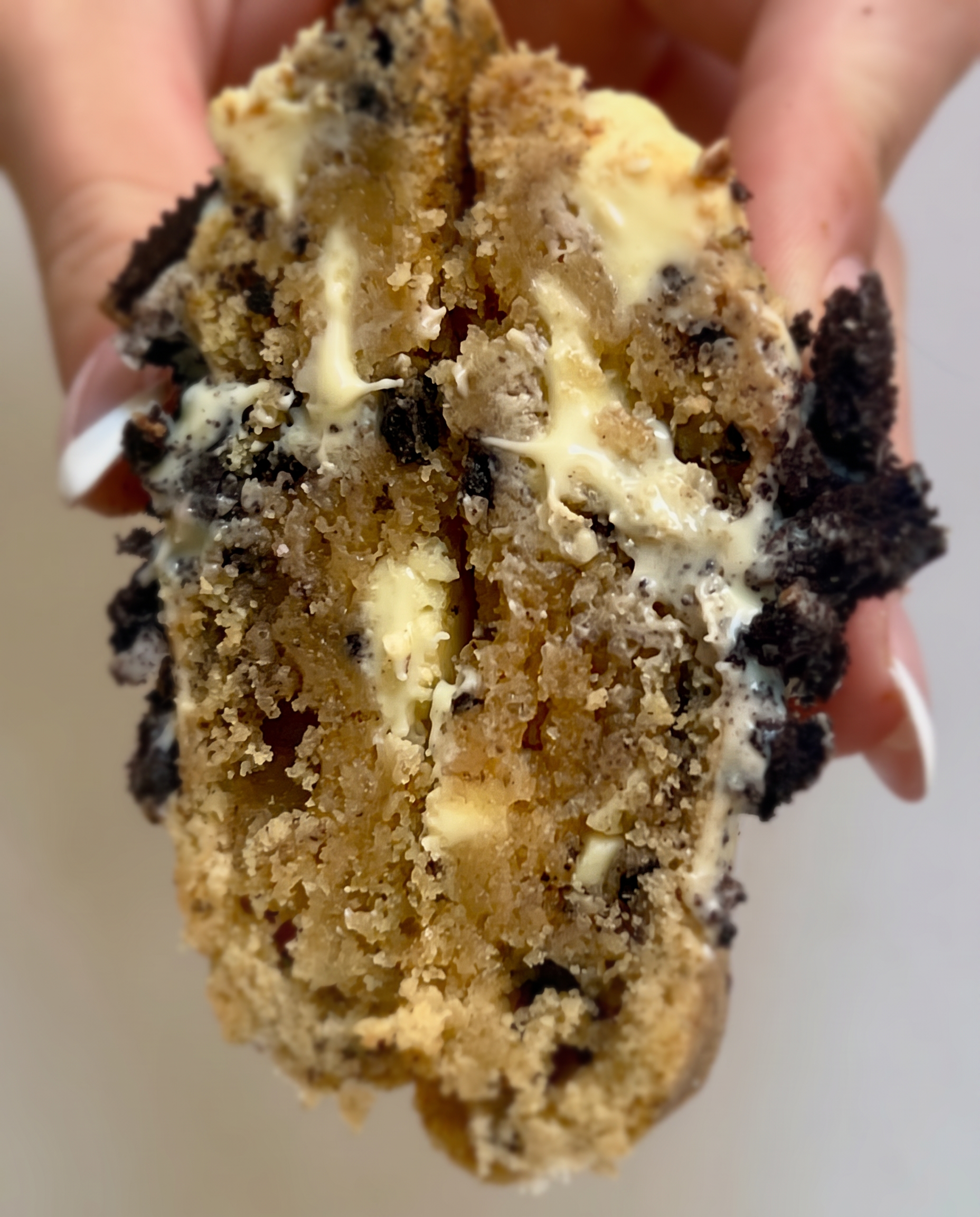 Cookies & Cream New York style cookie